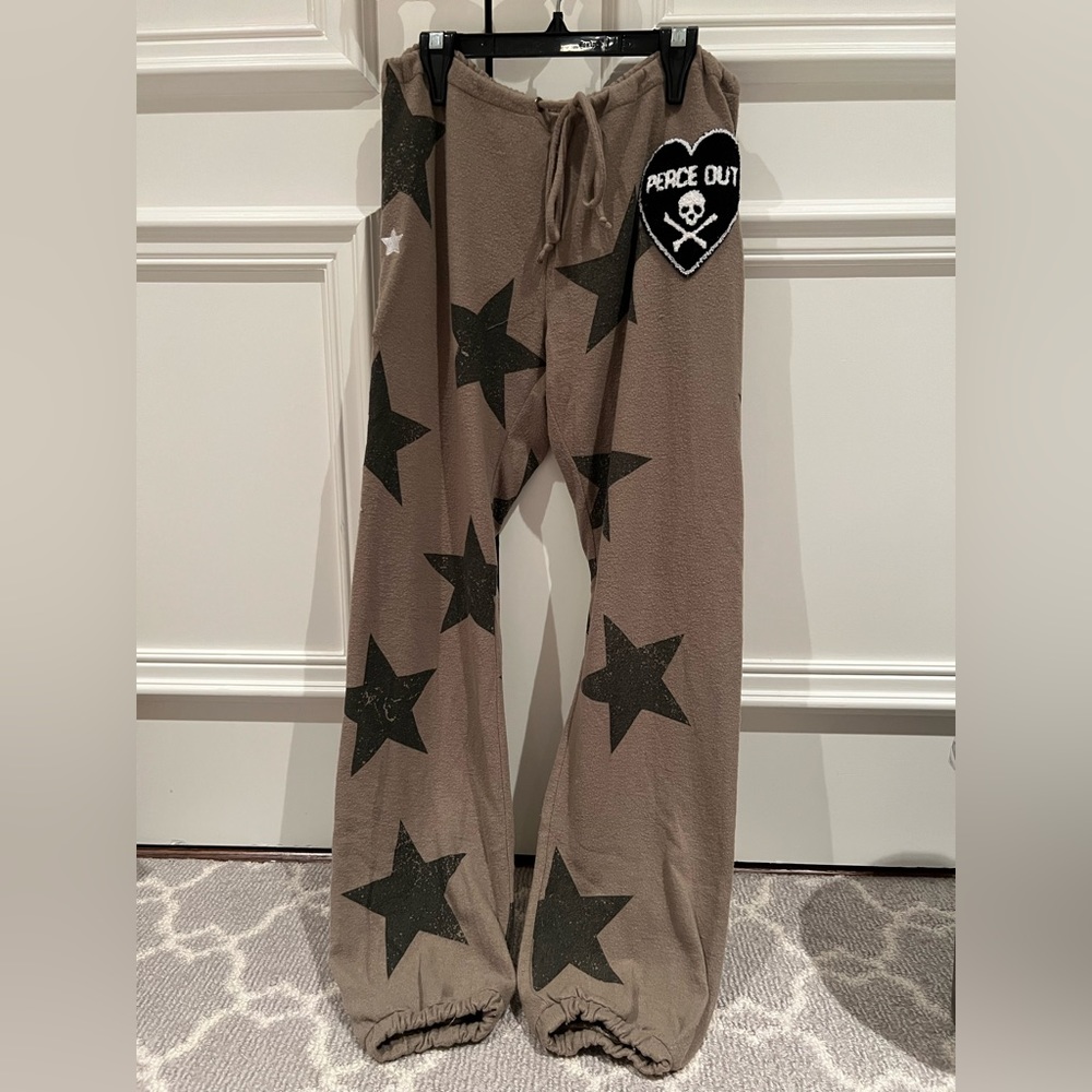 olive green chaser sweatpants